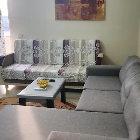 Armando's Front On The Sea Apartment *