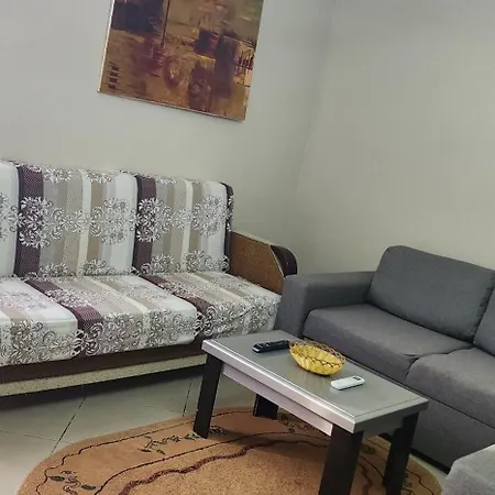 Armando's Front On The Sea Apartament *