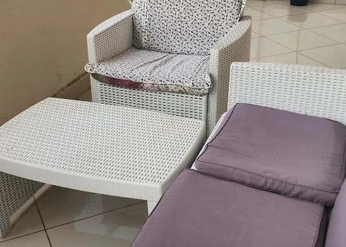 Armando's Front On The Sea Durrës