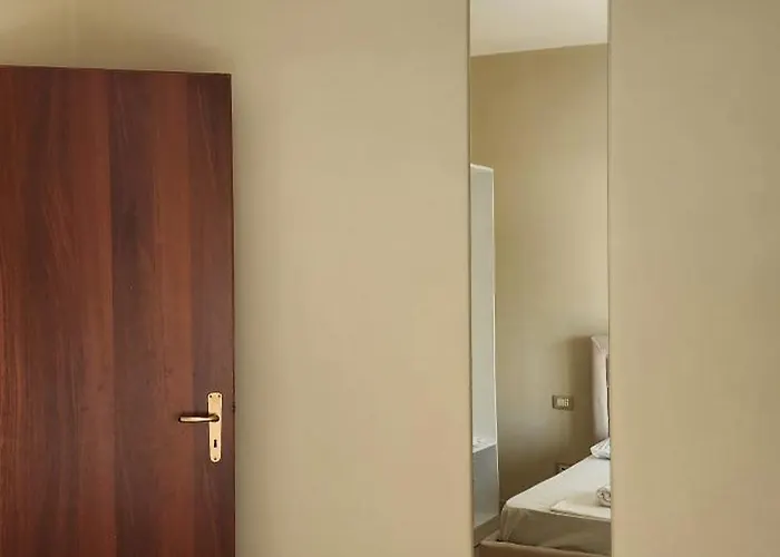 Apartament Armando's Front On The Sea Durrës